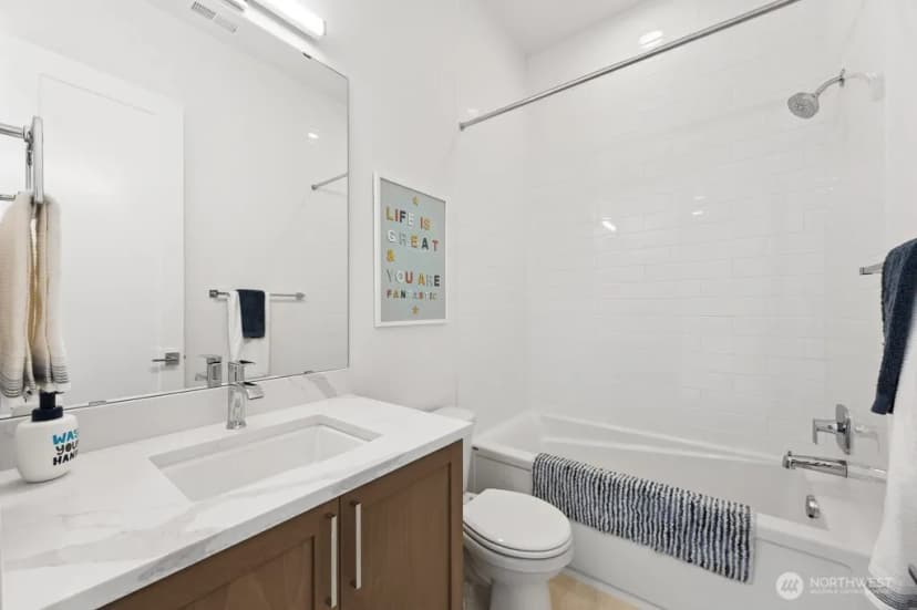 Property photo for 24931 Se 17th Street #3, Sammamish photo 26