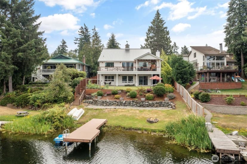 Property photo for 21756 Se 262nd Place, Maple Valley photo 2