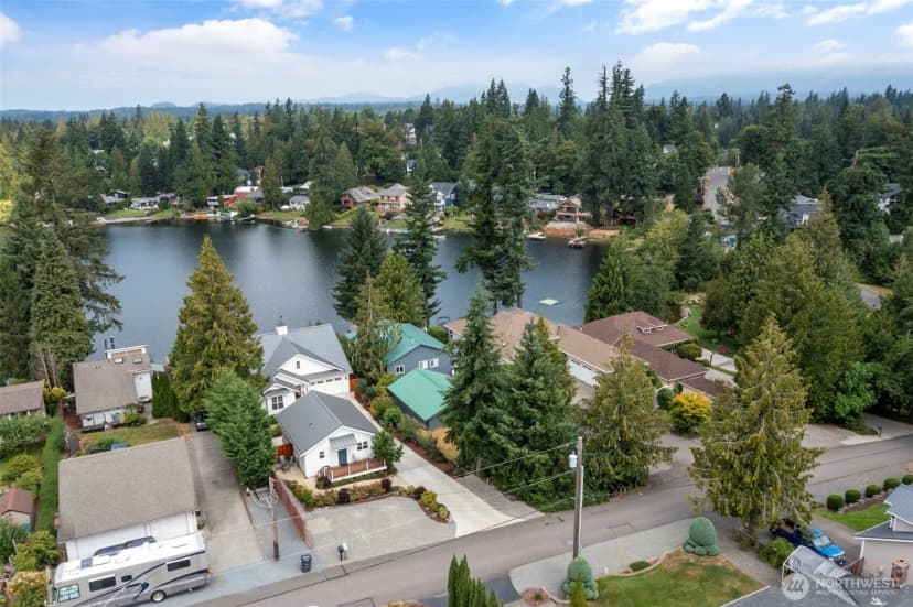 Property photo for 21756 Se 262nd Place, Maple Valley