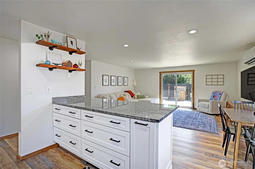 Property photo for 721 N Reed Street, Sedro Woolley photo 6