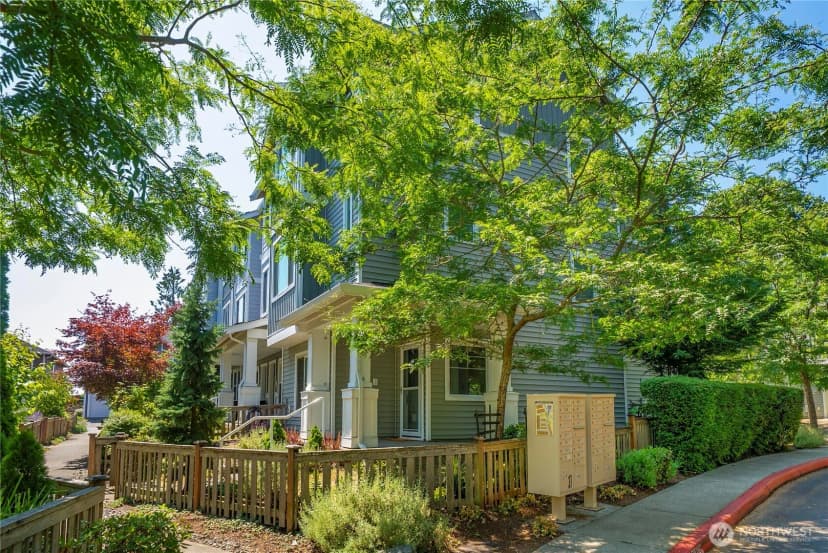 Property photo for 6558 High Point Drive Sw, Seattle photo 29