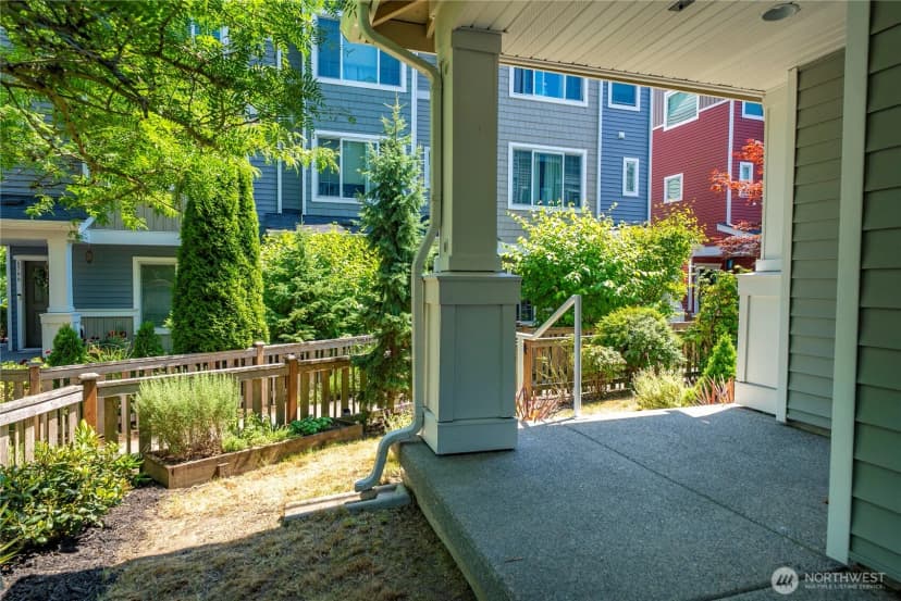 Property photo for 6558 High Point Drive Sw, Seattle photo 30