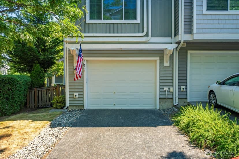 Property photo for 6558 High Point Drive Sw, Seattle photo 35