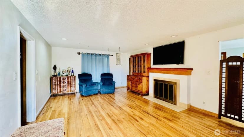 Property photo for 12238 4th Avenue Nw, Seattle photo 6