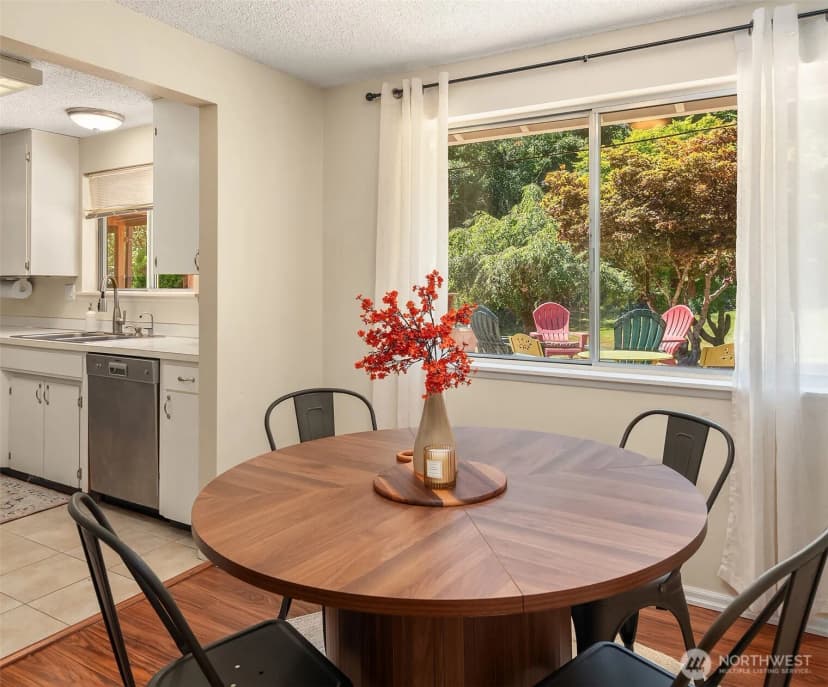 Property photo for 23717 107th Avenue Sw, Vashon photo 14
