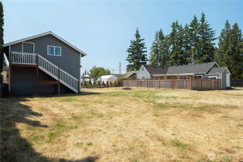 Property photo for 1016 Ash Avenue, Marysville photo 2