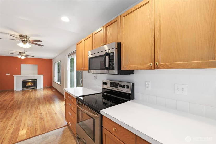 Property photo for 23201 40th Avenue E, Spanaway photo 15
