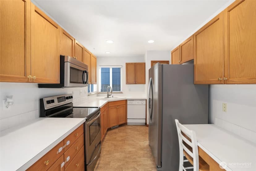 Property photo for 23201 40th Avenue E, Spanaway photo 13