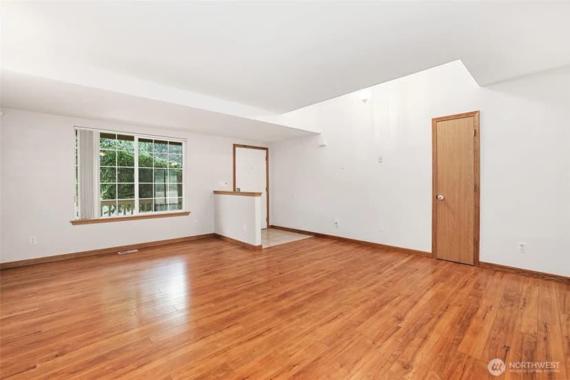 Property photo for 23201 40th Avenue E, Spanaway photo 7