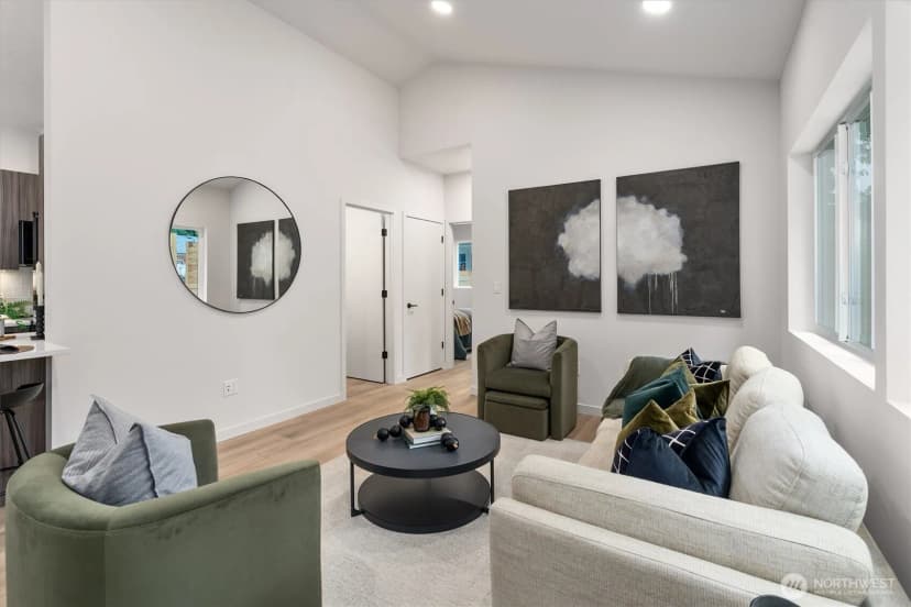 Property photo for 7711 34th Avenue Sw #b, Seattle photo 13