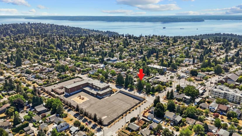 Property photo for 7711 34th Avenue Sw #b, Seattle photo 29