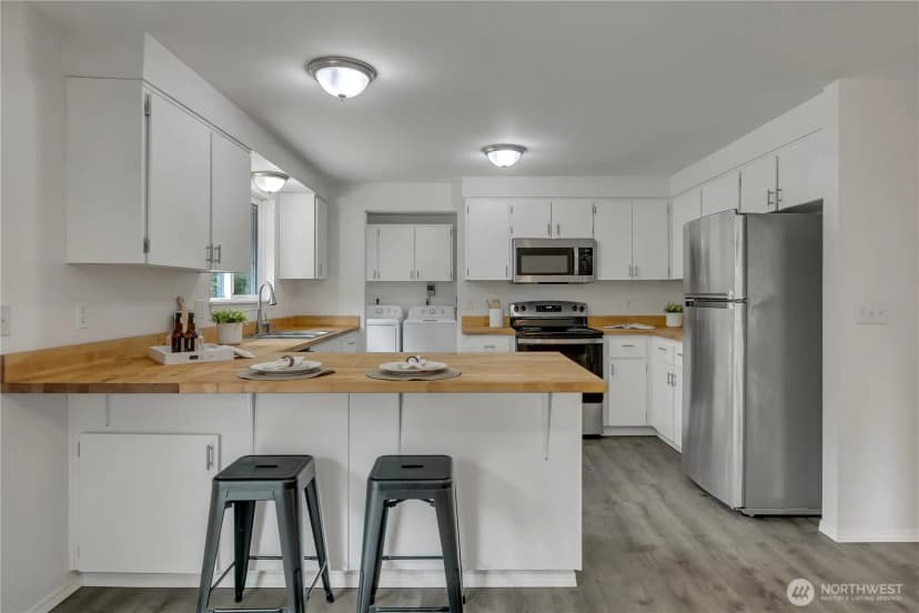Property photo for 4450 E Agate Road, Shelton photo 13