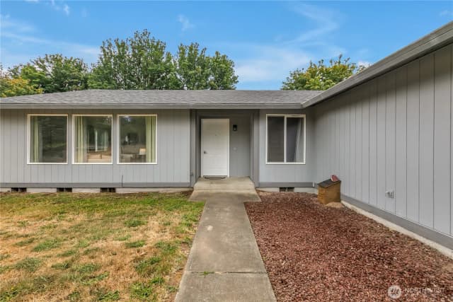 Property photo for 4450 E Agate Road, Shelton photo 2