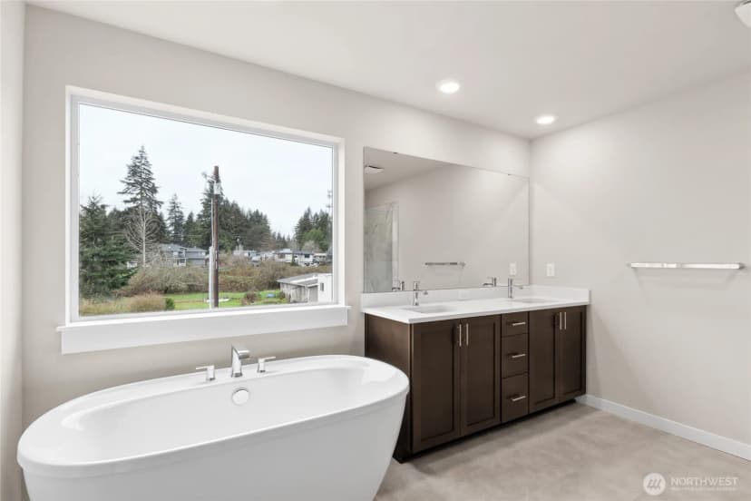 Property photo for 13521 Ne 104th Way #49, Kirkland photo 16