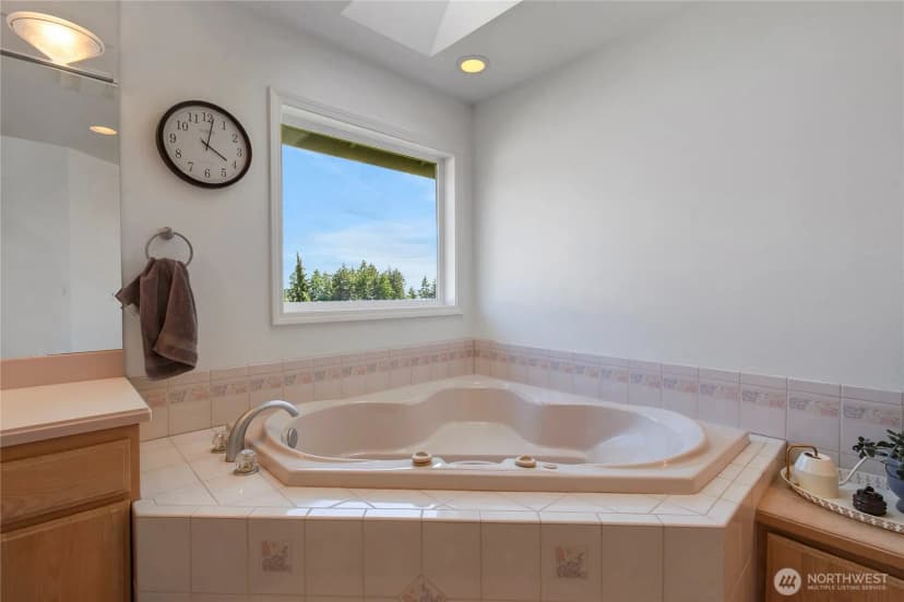 Property photo for 2224 53rd Street Ct Ne, Tacoma photo 22