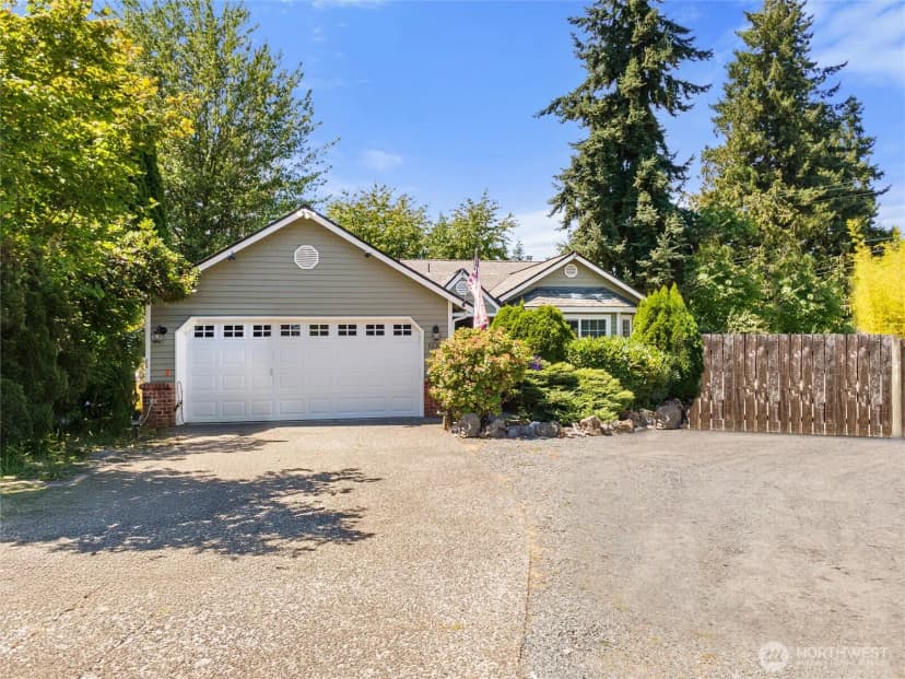 Property photo for 4630 143rd Place Sw, Lynnwood photo 3