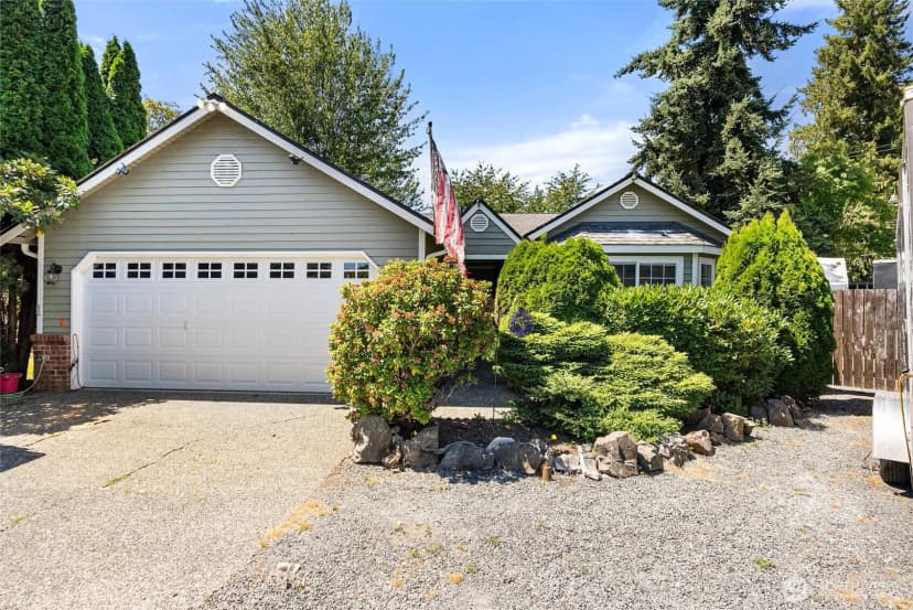 Property photo for 4630 143rd Place Sw, Lynnwood photo 2