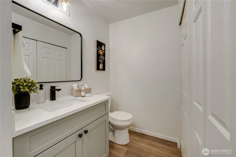 Property photo for 6916 Rainier Drive #b, Everett photo 9