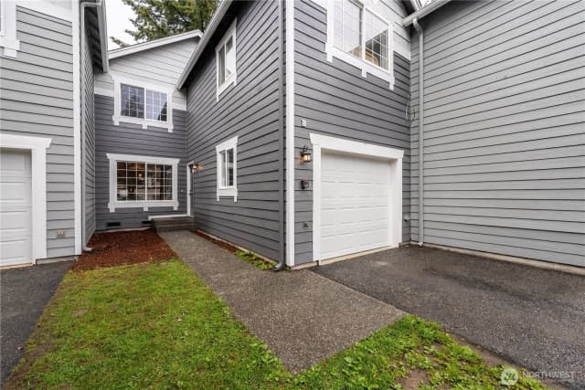 Property photo for 6916 Rainier Drive #b, Everett