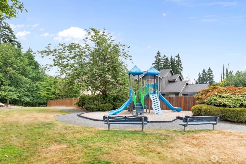 Property photo for 11524 40th Drive Se, Everett photo 28