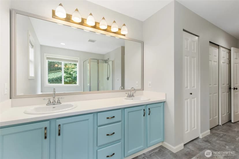 Property photo for 11524 40th Drive Se, Everett photo 13