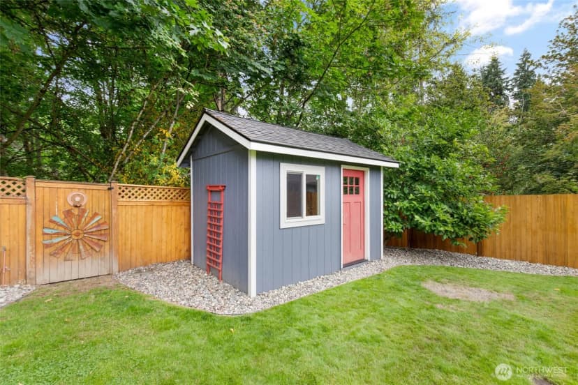 Property photo for 11524 40th Drive Se, Everett photo 24