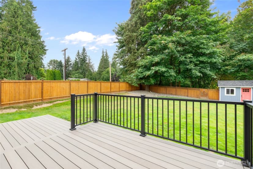 Property photo for 11524 40th Drive Se, Everett photo 21