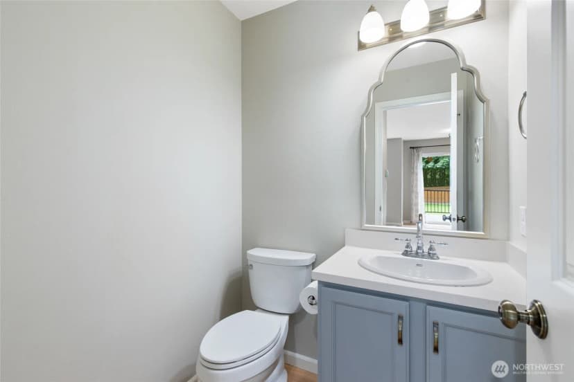 Property photo for 11524 40th Drive Se, Everett photo 8