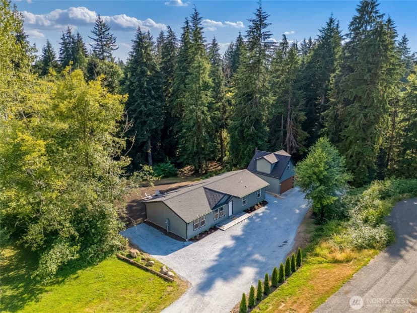 Property photo for 11426 Chain Lake Road, Snohomish photo 33