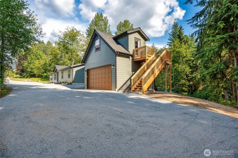 Property photo for 11426 Chain Lake Road, Snohomish photo 30