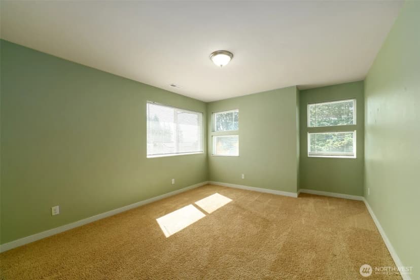 Property photo for 238 Sw 154th S, Burien photo 13