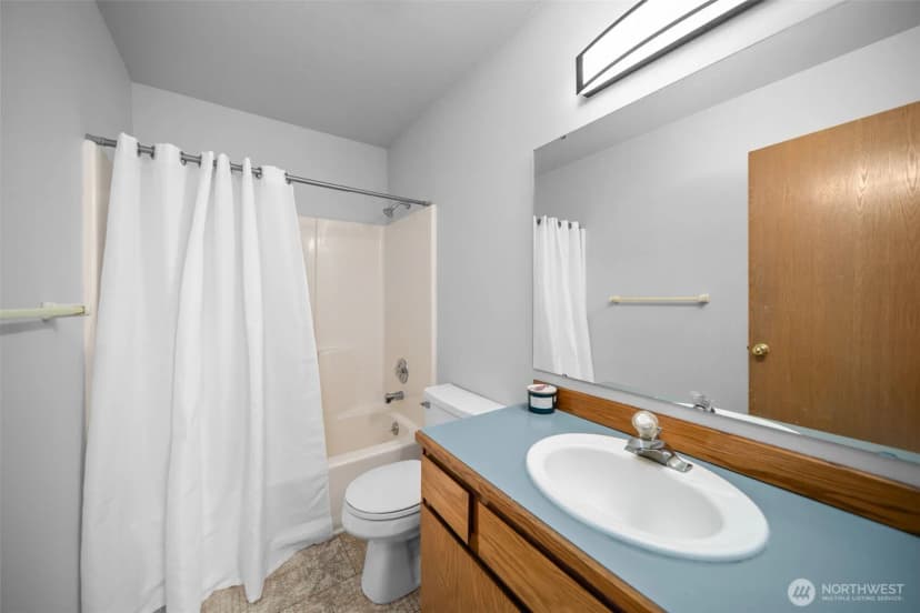 Property photo for 706 S Western Ave, Wenatchee photo 14