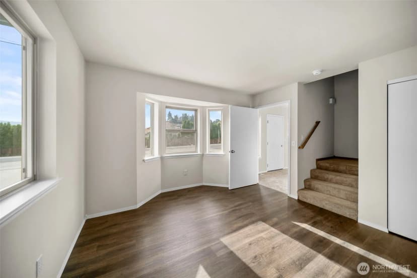 Property photo for 706 S Western Ave, Wenatchee photo 22