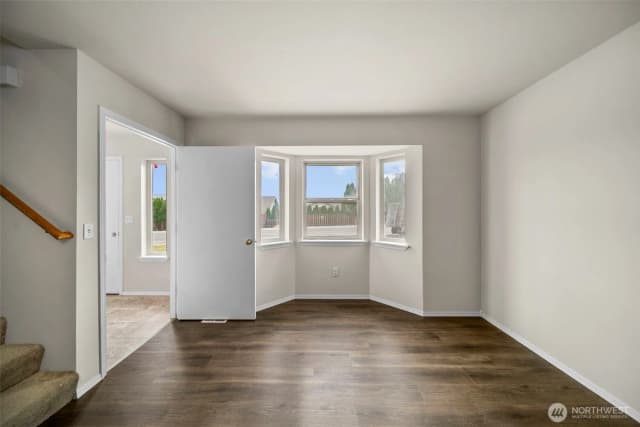 Property photo for 706 S Western Ave, Wenatchee photo 5
