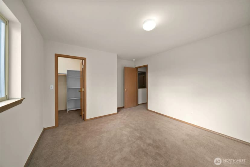 Property photo for 706 S Western Ave, Wenatchee photo 32