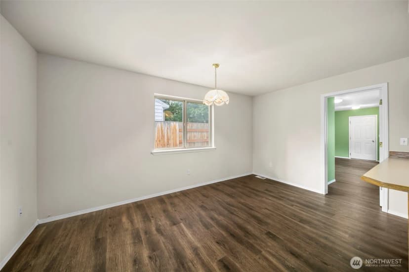 Property photo for 706 S Western Ave, Wenatchee photo 7