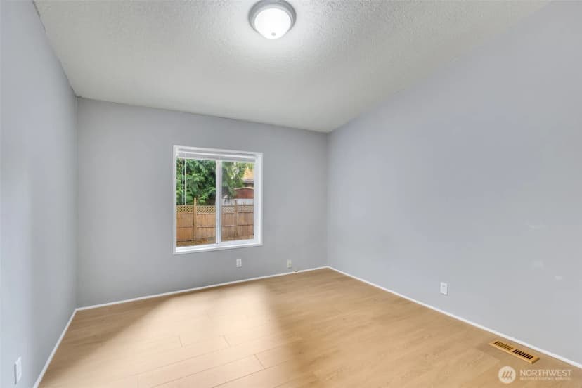 Property photo for 21009 129th Street Ct E, Bonney Lake photo 15