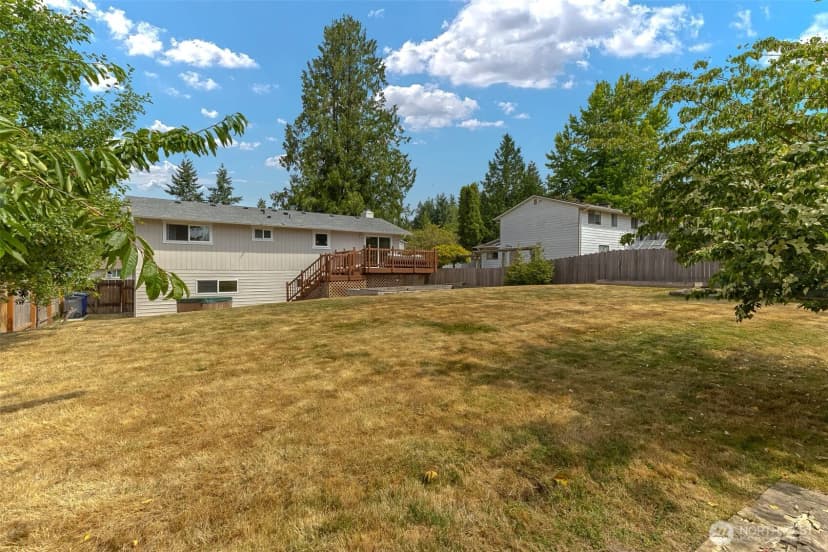 Property photo for 10141 Ne 202nd Street, Bothell photo 31