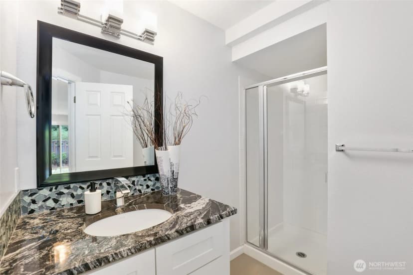 Property photo for 23709 126th Place Se, Kent photo 19