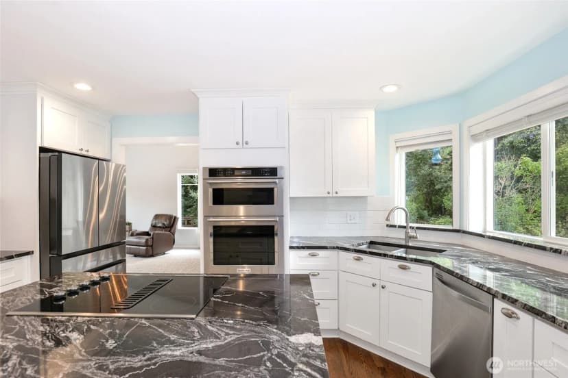 Property photo for 23709 126th Place Se, Kent photo 8