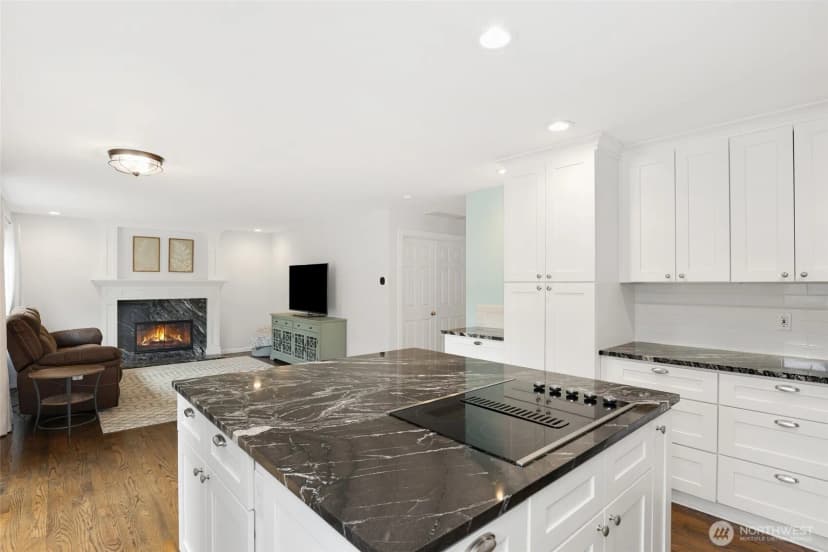 Property photo for 23709 126th Place Se, Kent photo 12