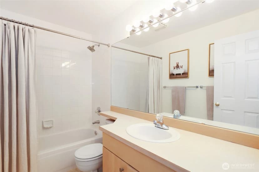 Property photo for 23709 126th Place Se, Kent photo 29