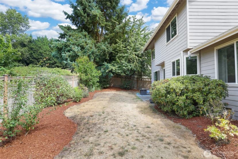 Property photo for 23709 126th Place Se, Kent photo 34