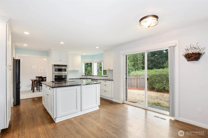 Property photo for 23709 126th Place Se, Kent photo 13