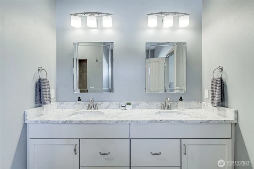Property photo for 826 Autumn Crest Drive, Wenatchee photo 29