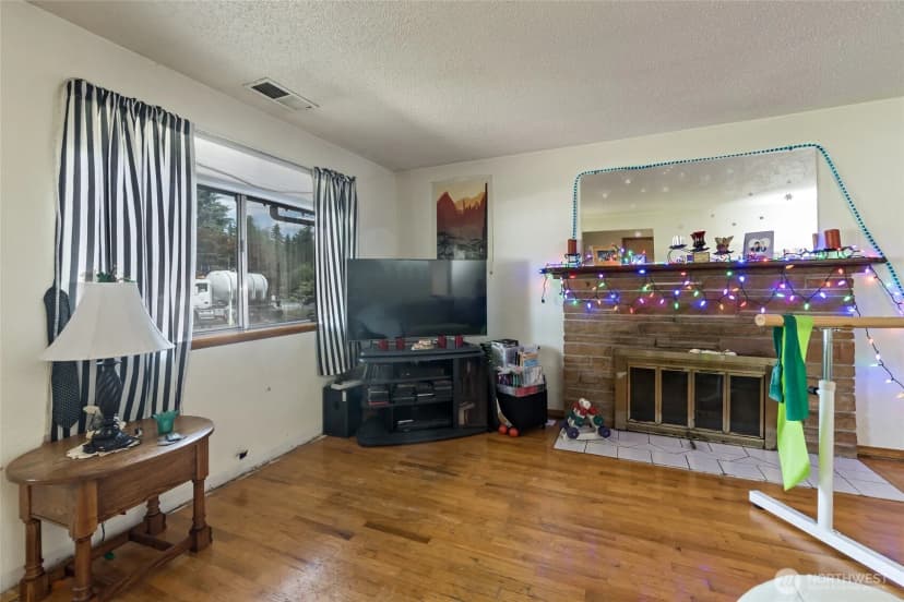 Property photo for 7010 148th Street E, Puyallup photo 6