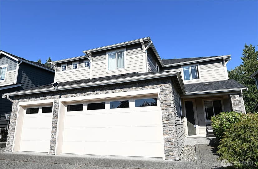 Property photo for 3231 102 Avenue Ne, Lake Stevens