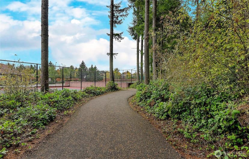 Property photo for 8235 Ridgefield Avenue Ne, Lacey photo 31