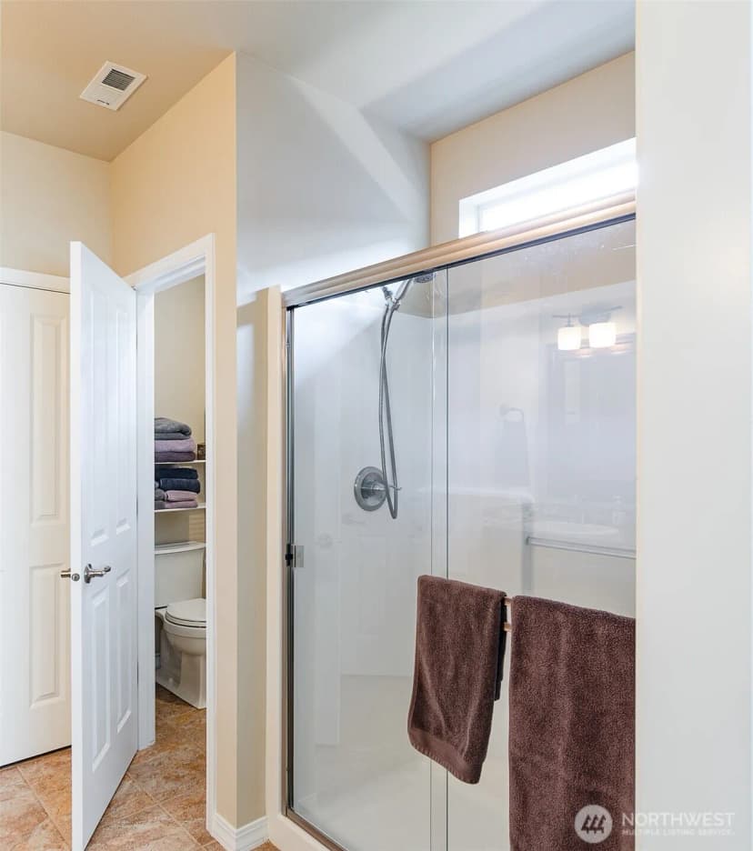 Property photo for 8235 Ridgefield Avenue Ne, Lacey photo 18