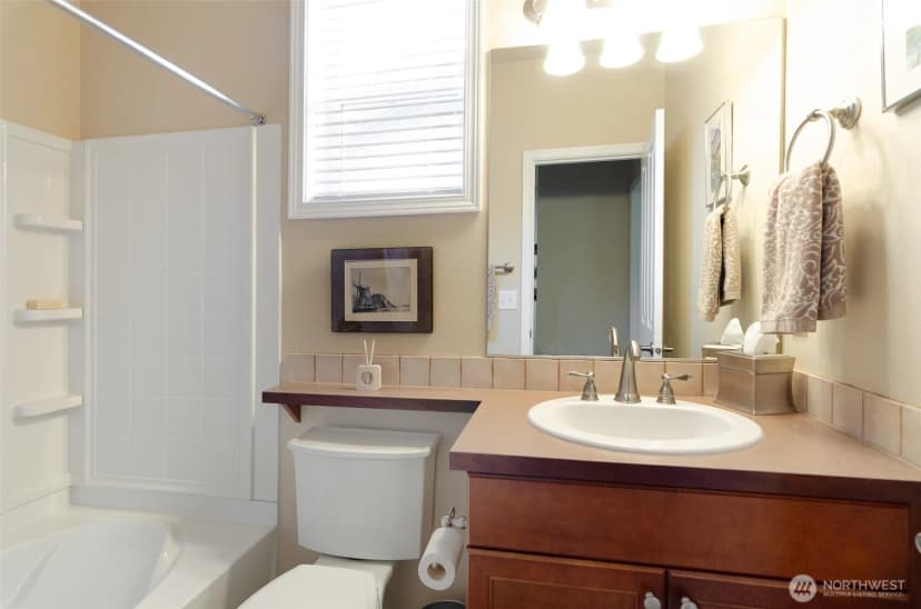 Property photo for 8235 Ridgefield Avenue Ne, Lacey photo 20